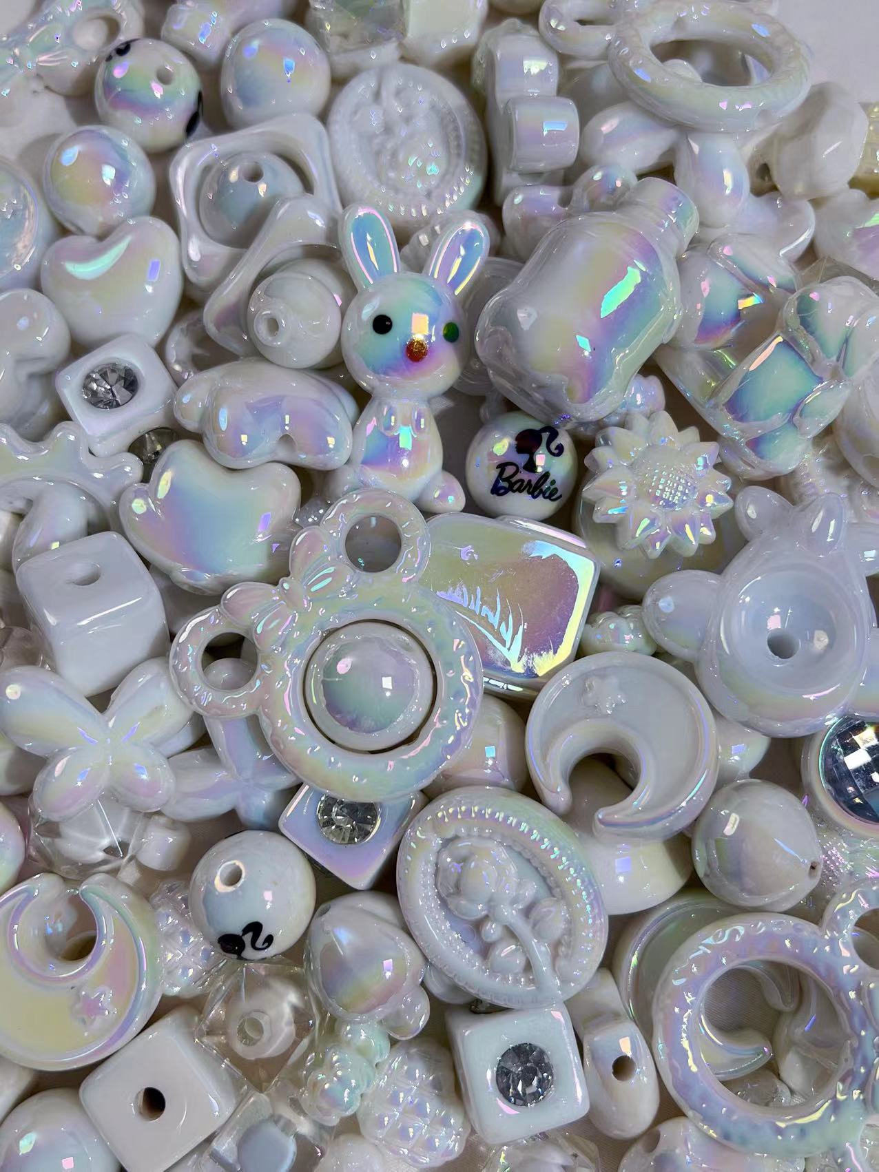 White beads mix (for pens&chains)-clearance!