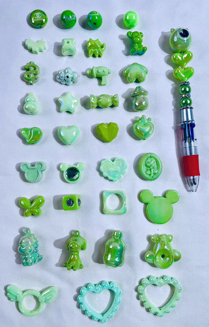 Green beads mix (for pens&chains)-clearance!